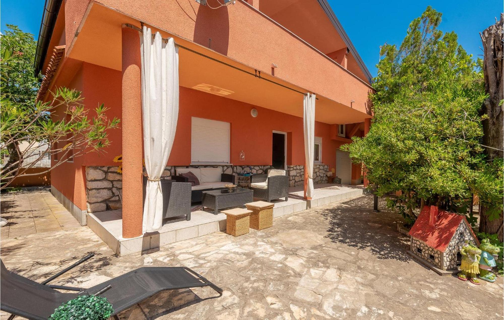 Cozy Home In Vrsi With Wifi Exterior photo