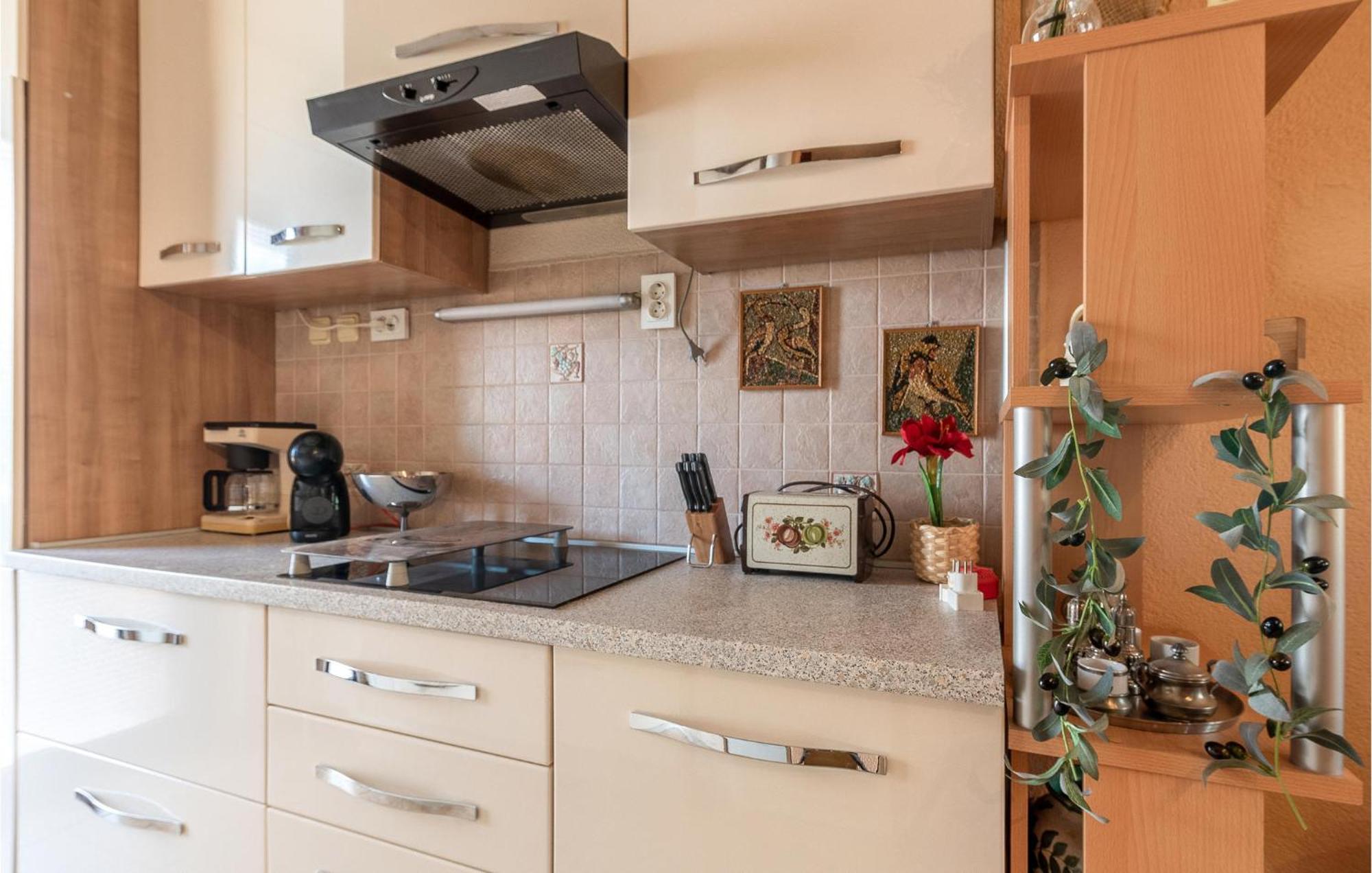 Cozy Home In Vrsi With Wifi Exterior photo
